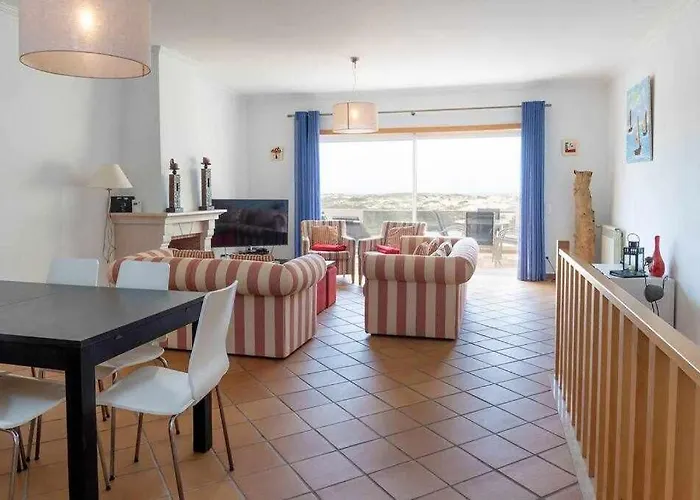 T2 Sea View, Pool, Golf, Private Terrace, Praia Del Rey, Obidos C3 *
