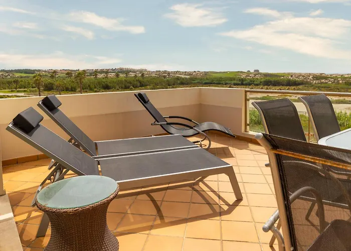 T2 Sea View, Pool, Golf, Private Terrace, Praia Del Rey, Obidos C3 *